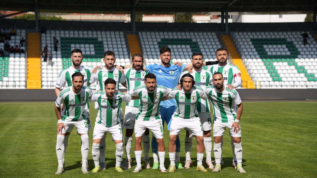 Muğlaspor, Karacabey Belediyespor’a Sahasında 3-0 Mağlup Oldu 3